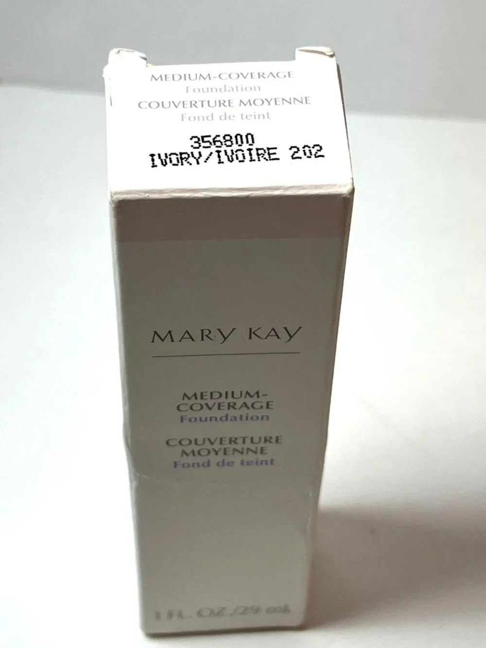 Mary Kay Medium Coverage Foundation Ivory 202 Gray Cap NEW Discontinued